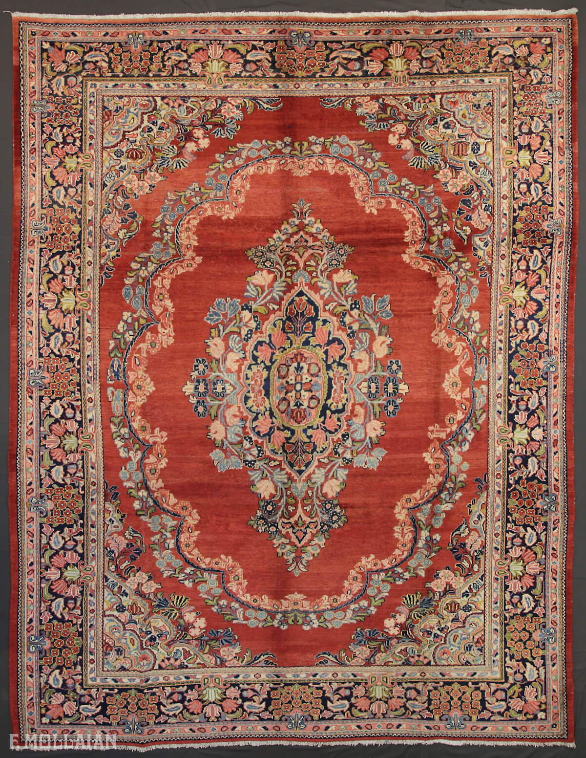 Mahal rug