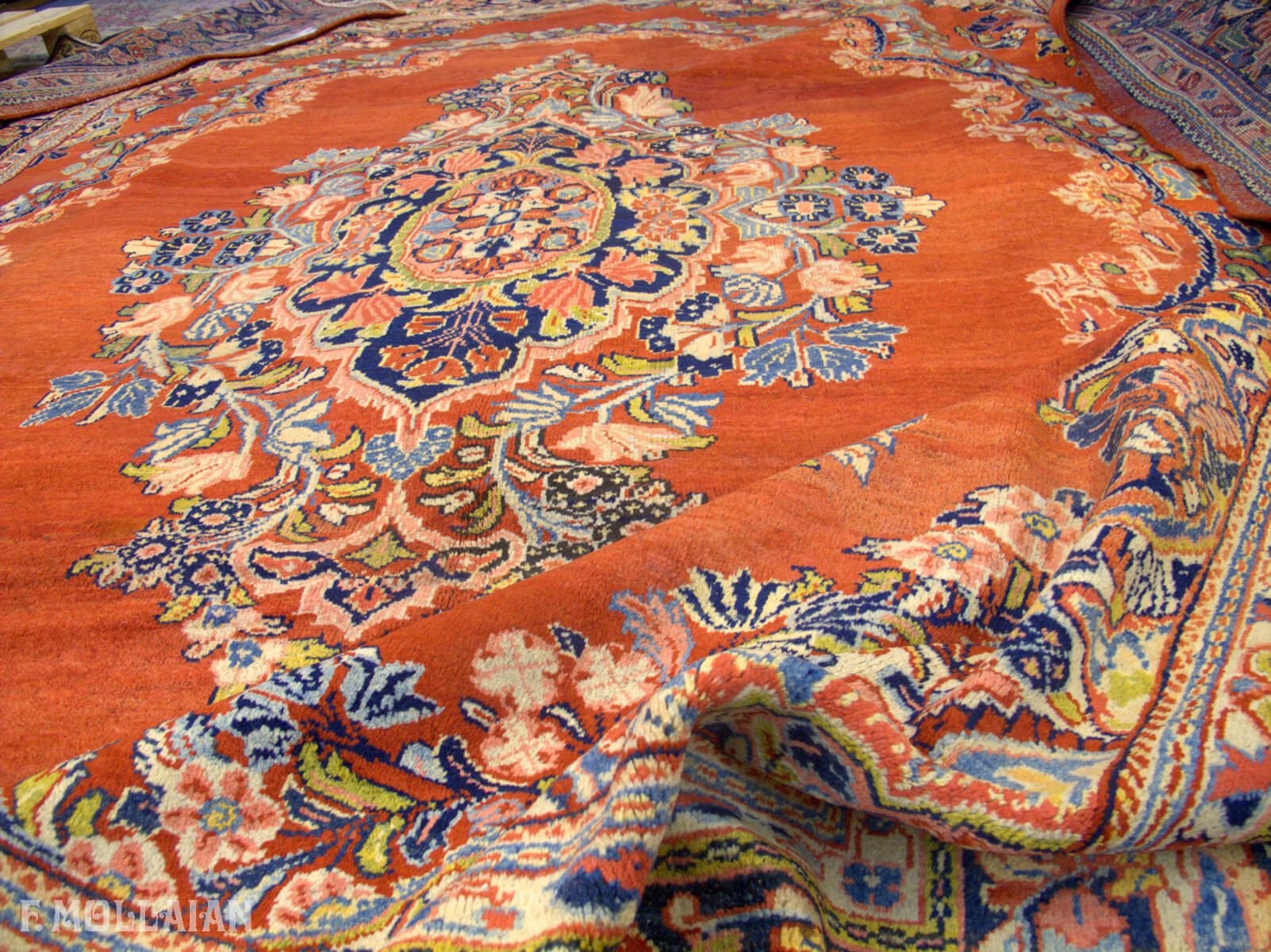 Mahal rug