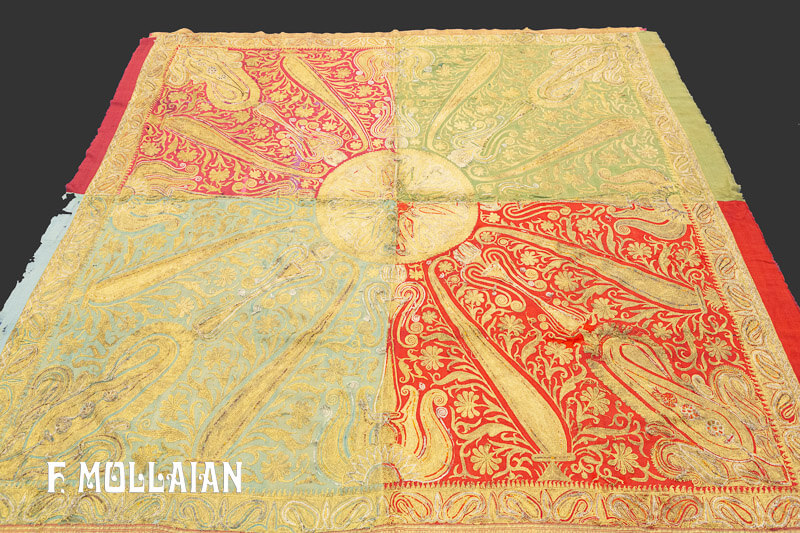 A Decorative Antique Indian Textile n°:16010294