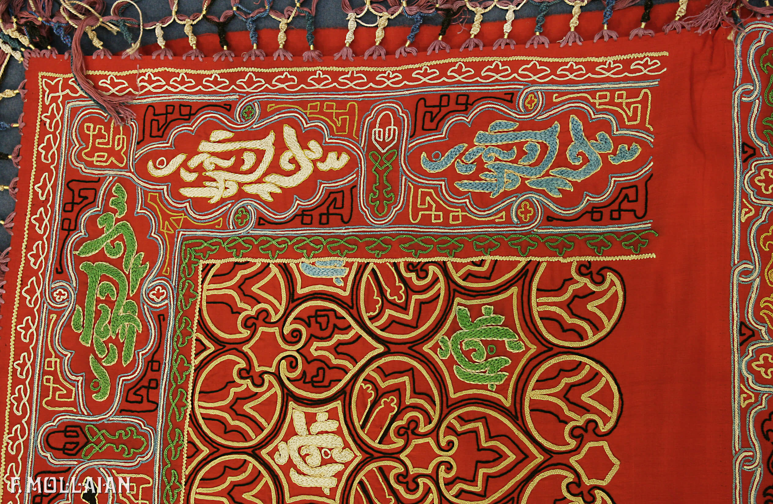 波斯古董纺织品：拉什特针绣 (Rashti-duzi) · 居装饰挂毯