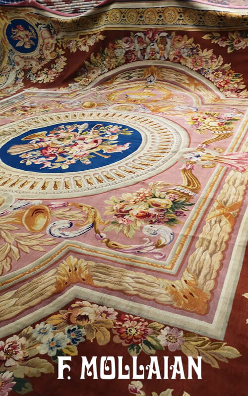 Magnifique Tapis Antique du Palais de la Savonnerie Française n°:31456755