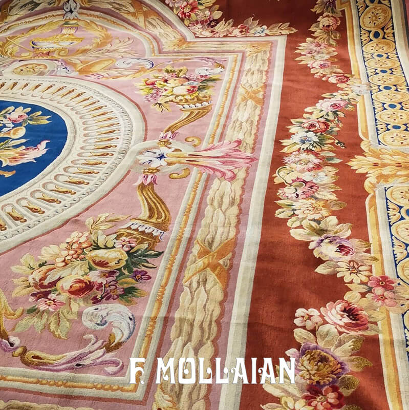 Magnifique Tapis Antique du Palais de la Savonnerie Française n°:31456755