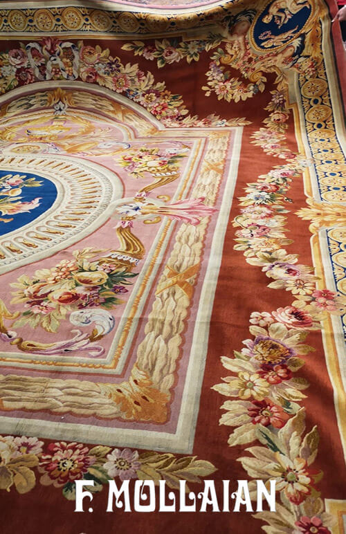 Magnifique Tapis Antique du Palais de la Savonnerie Française n°:31456755