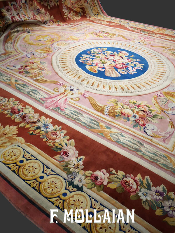Magnifique Tapis Antique du Palais de la Savonnerie Française n°:31456755