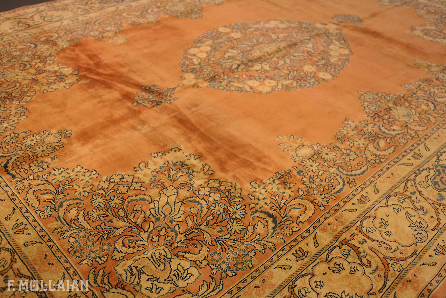 Persian Saruk Carpet n°:40867135