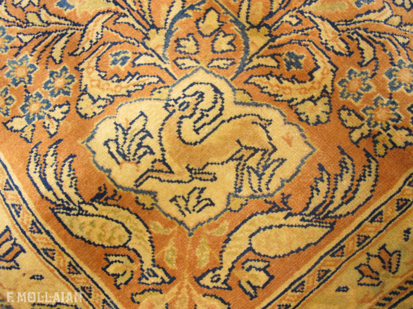 Persian Saruk Carpet n°:40867135