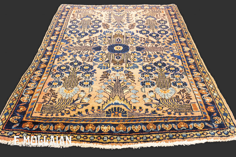 Antique Sarouk Rug n°:60107924
