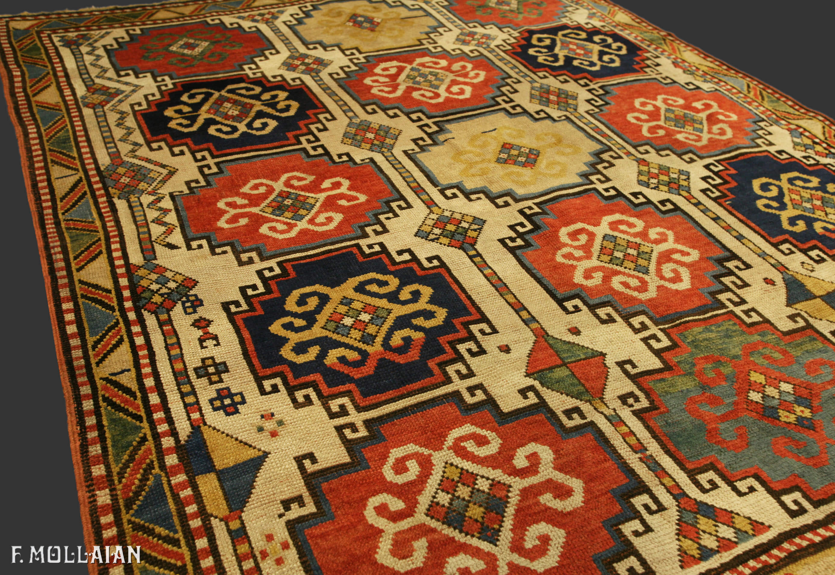 Tapete Caucasiano Antigo Kazak Moghan n°:71378523