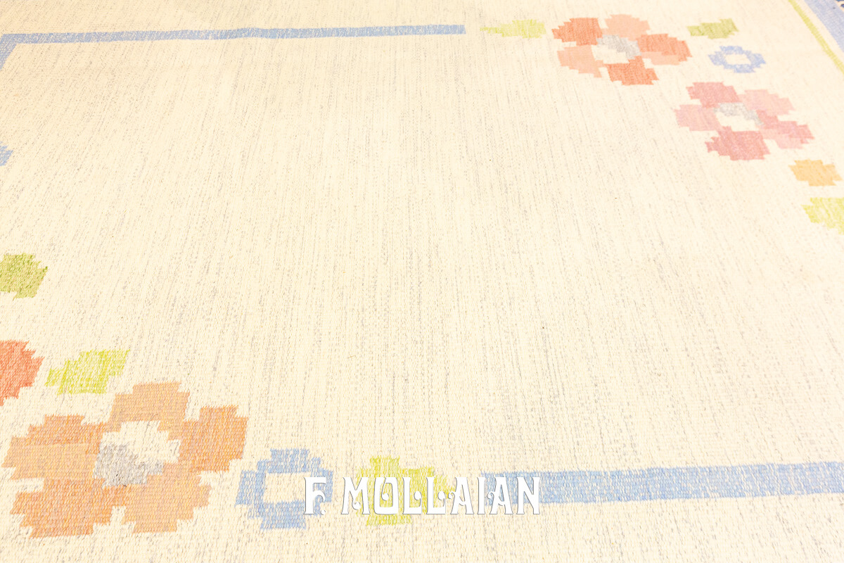 Scandinavian Rug Signed OA n°:935907