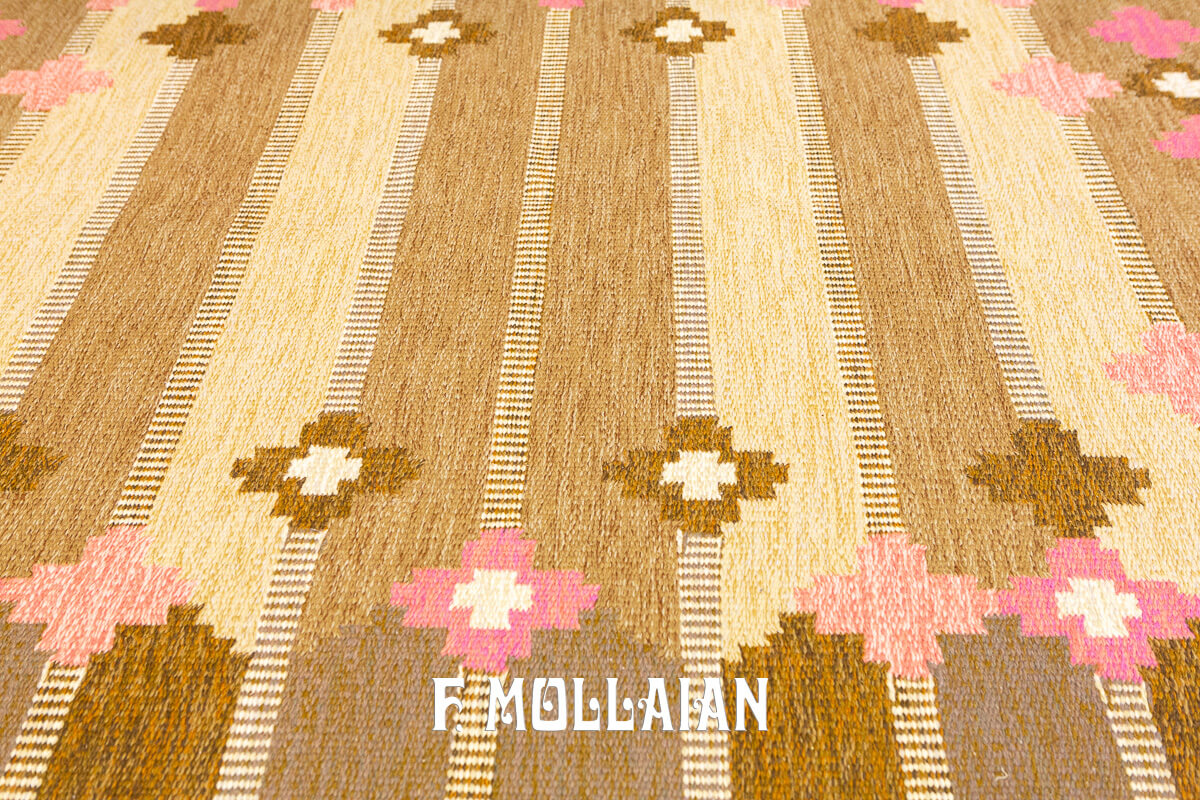 Scandinavian Rug Signed n°:950473