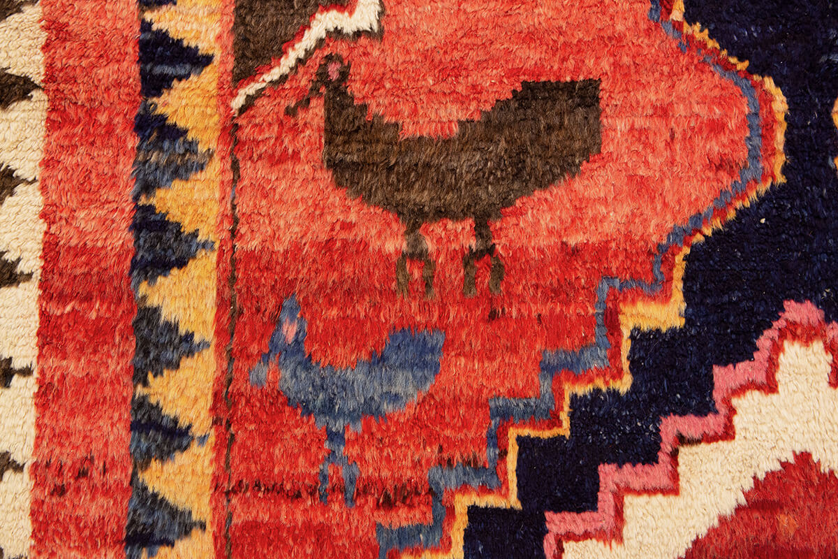 Bakhtiari Rug Ghabbeh Decorative Red Field n°:396322