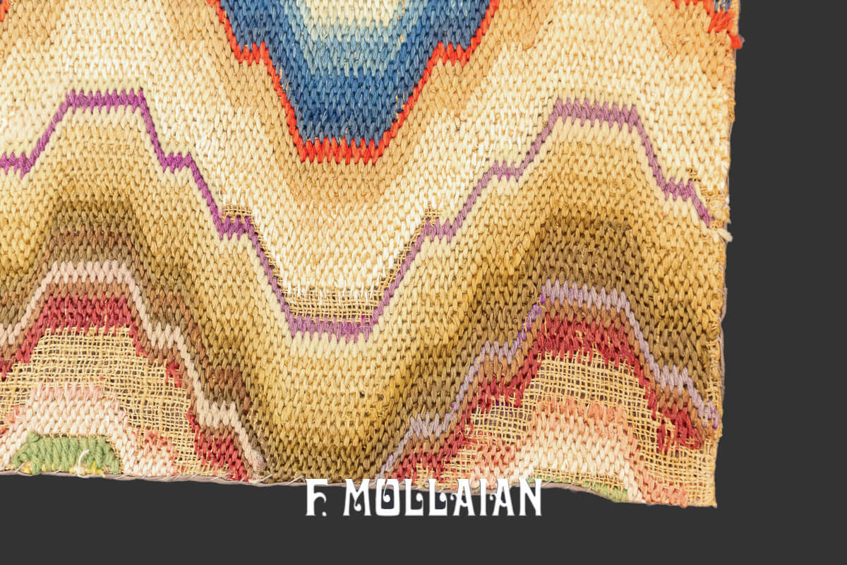 Italian Textile Silk Bargello n°:505530