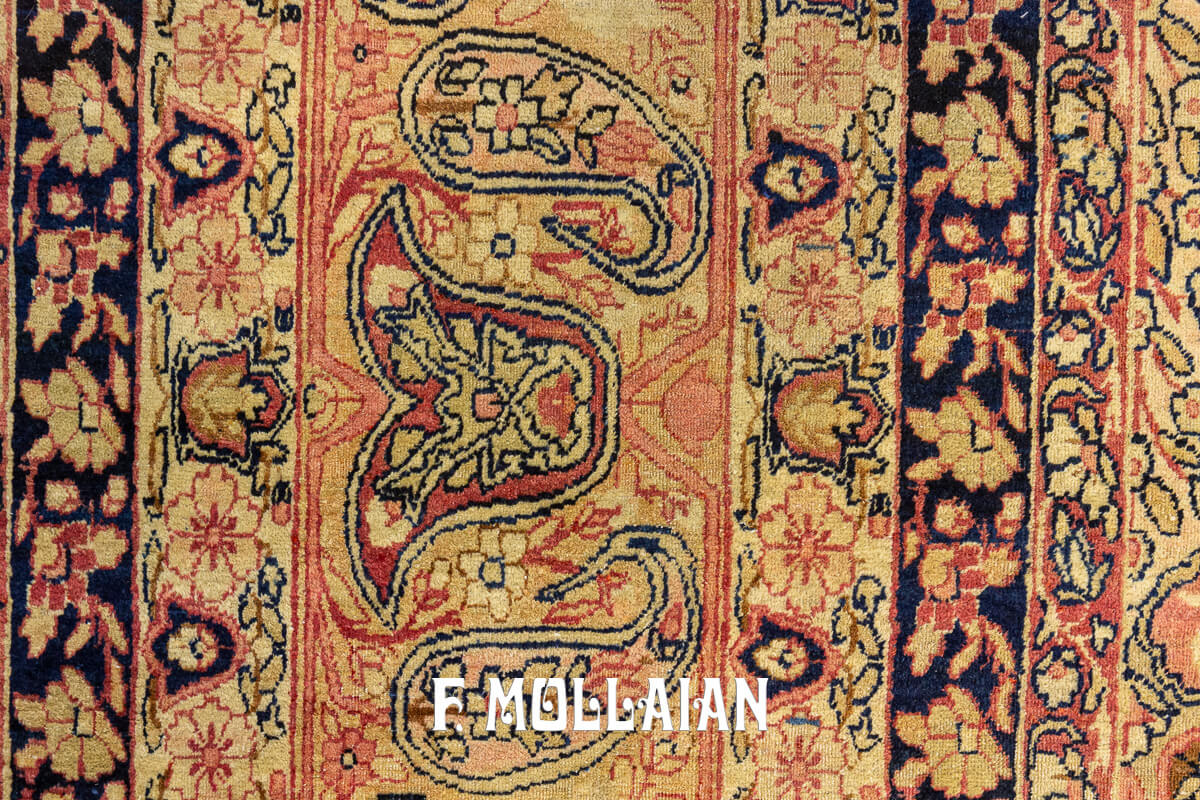 فرش آنتیک کرمان راور امضا دار کد:۸۴۶۸۲۹
