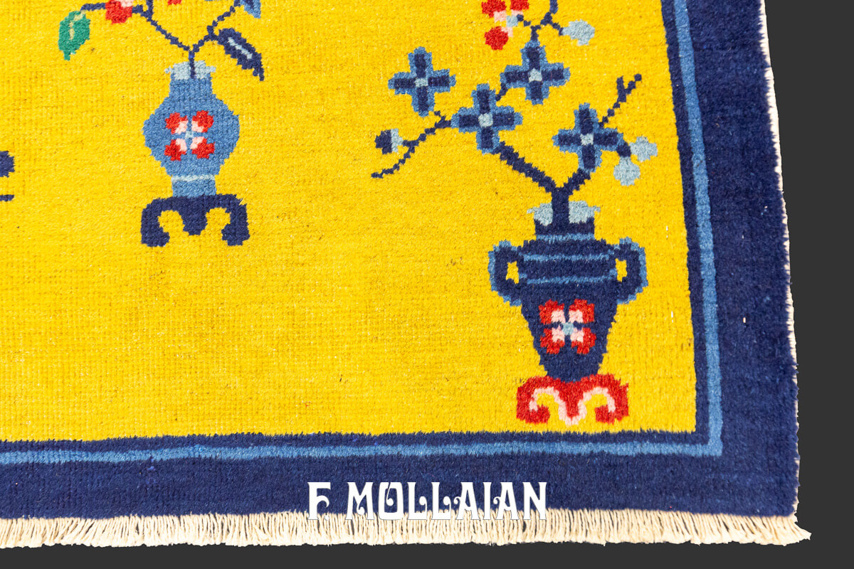 Chinese Peking Rug Dragon Design Yellow Field n°:999430
