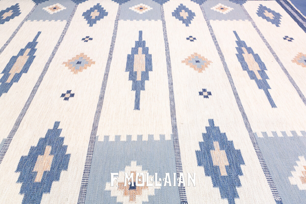 Swedish Kilim Rug, Blue Border n°:268998