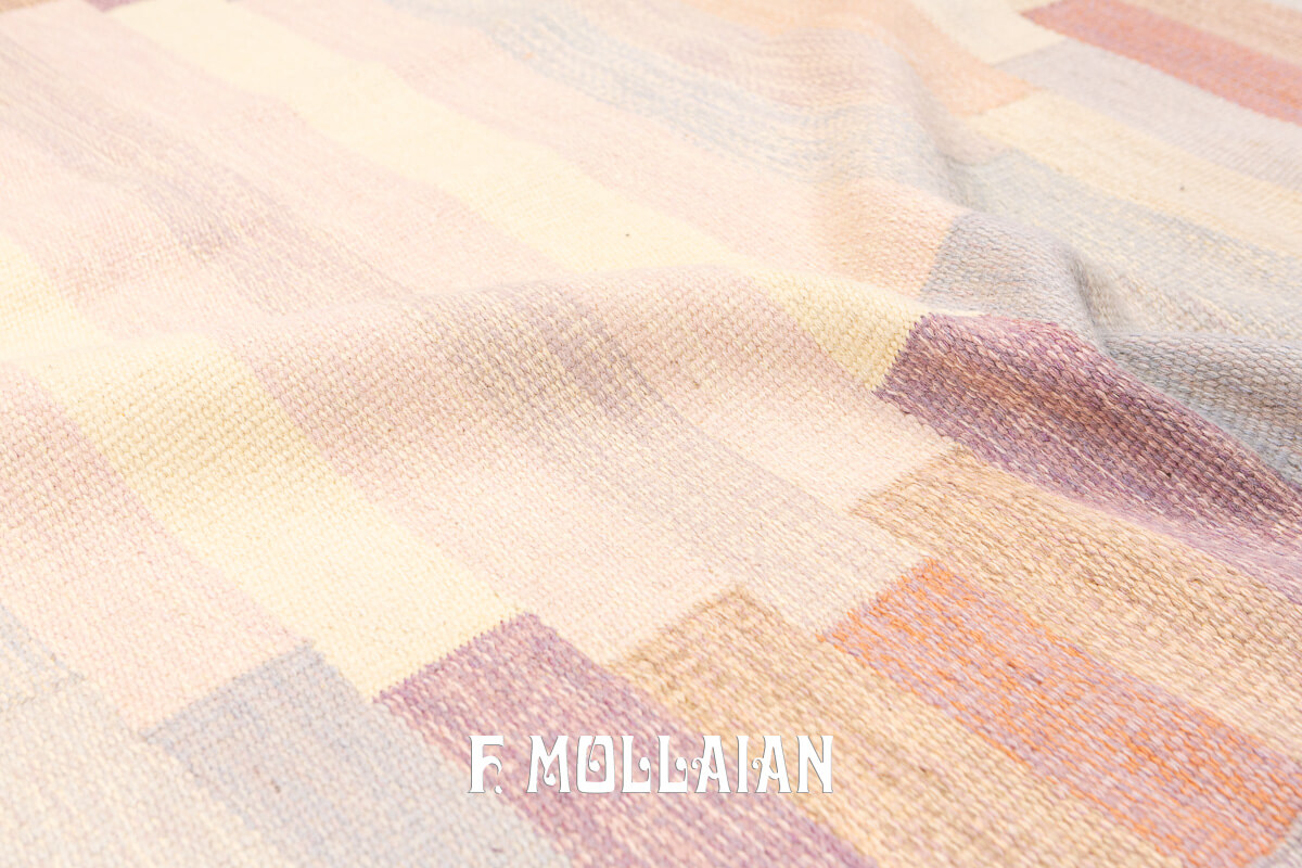 Swedish Kilim Rug Lozenge Medallion n°:691531