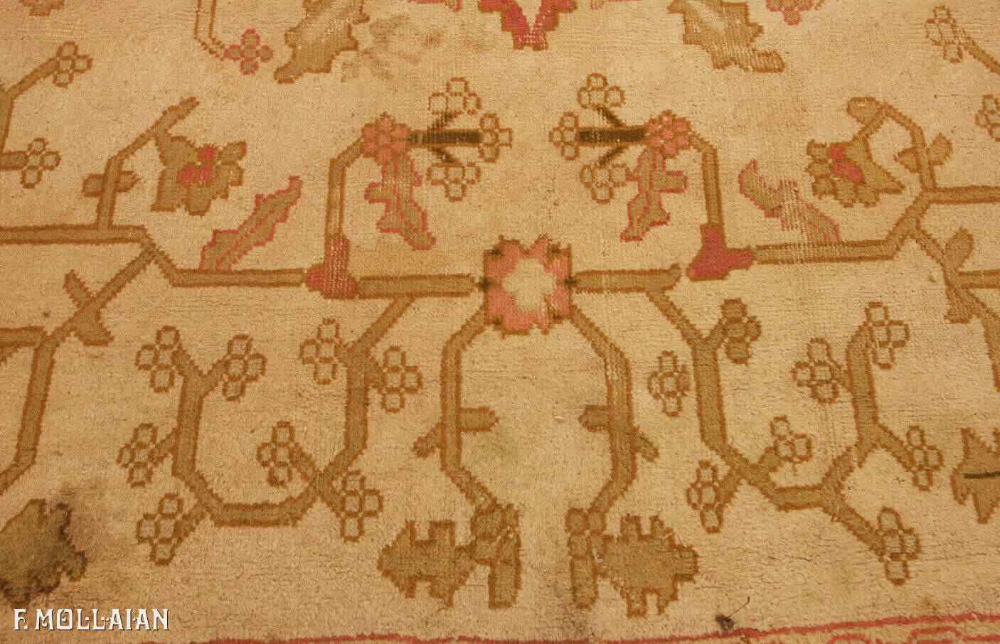 Antique Turkish Ushak (Oushak) Carpet (436x370 cm)