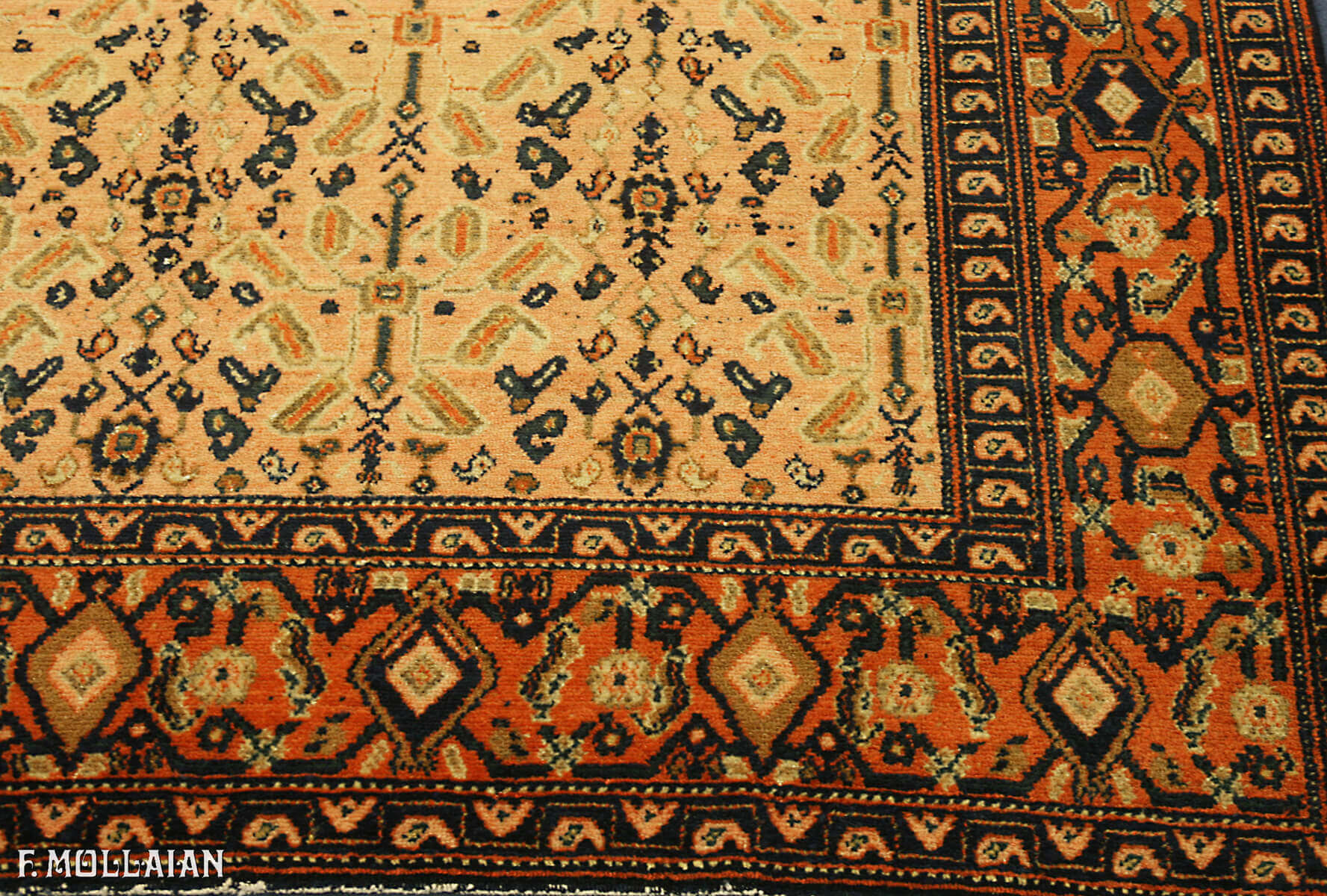 Antique Persian Senneh Rug (245x165 cm)
