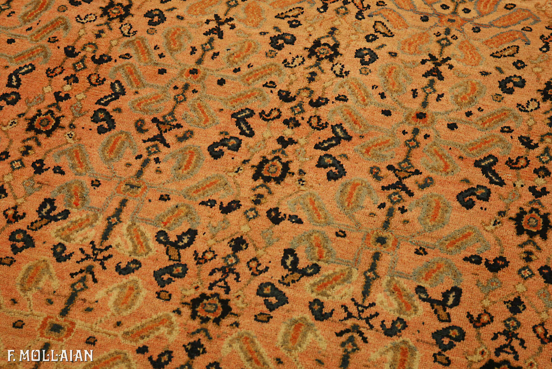 Antique Persian Senneh Rug (245x165 cm)