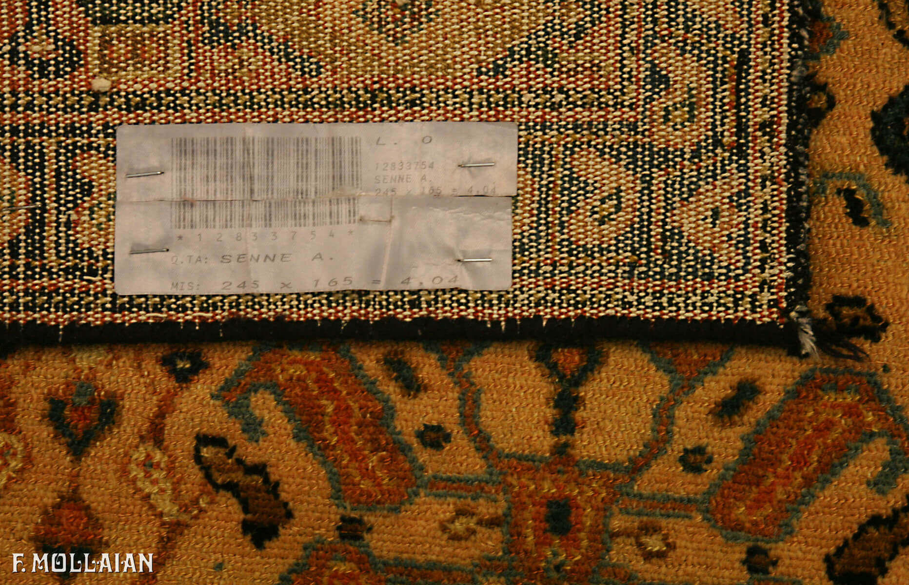 Antique Persian Senneh Rug (245x165 cm)
