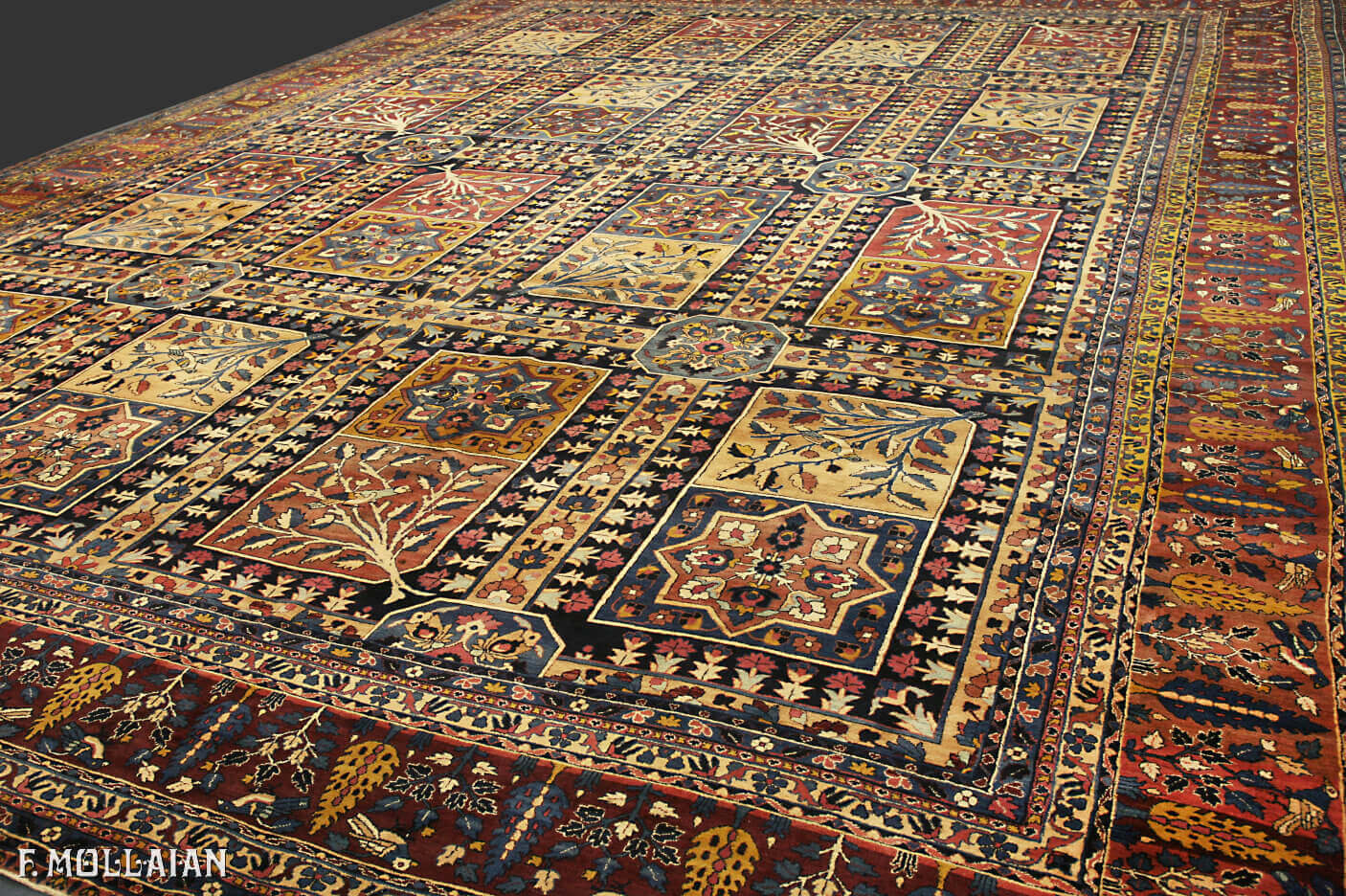 Antique Persian Yazd Carpet (573x410 cm)
