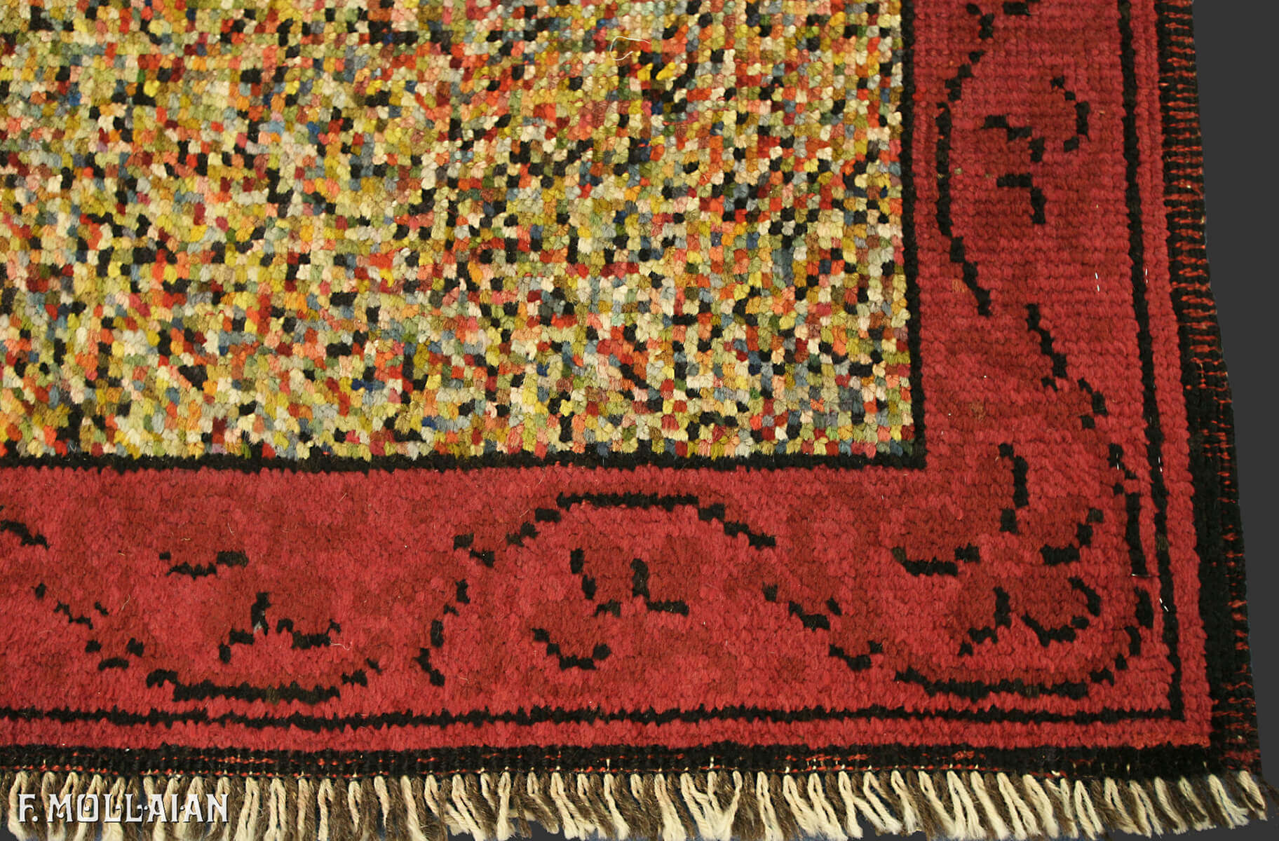 Antique European Rug (140x122 cm)