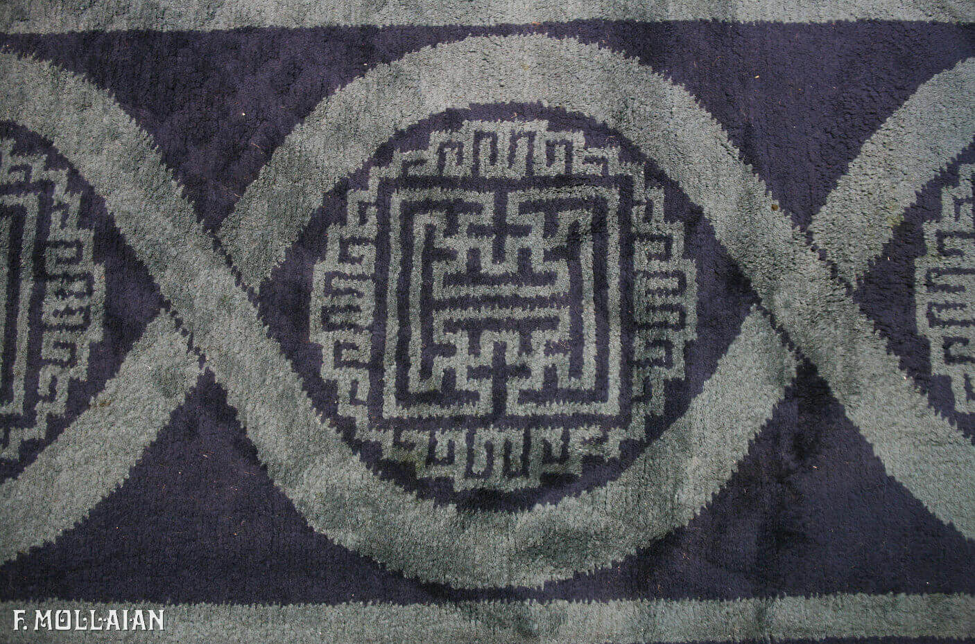 Antique Spanish Carpet (730x405 cm)
