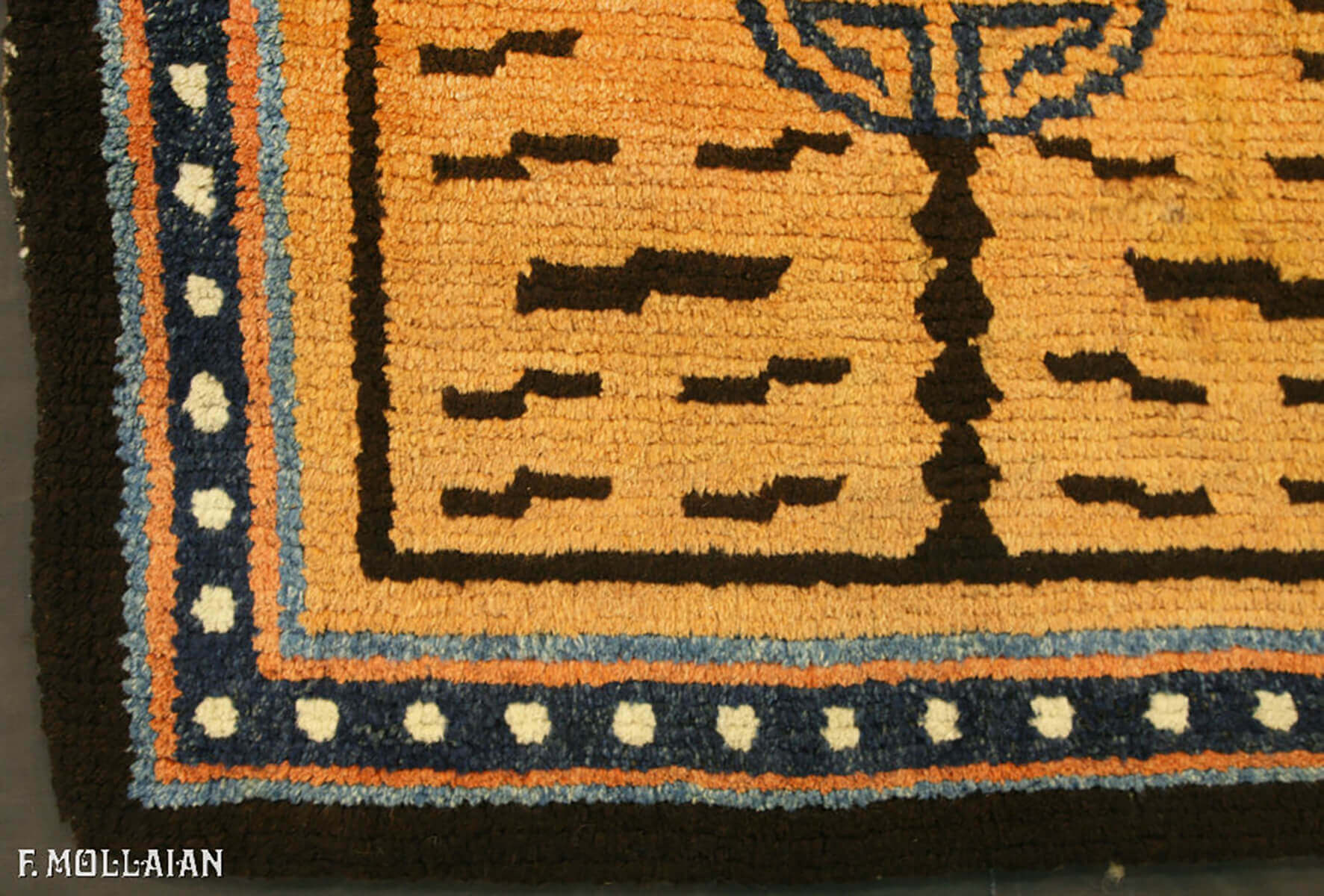 Small Antique Tibetan Meditation Rug n°:36774588