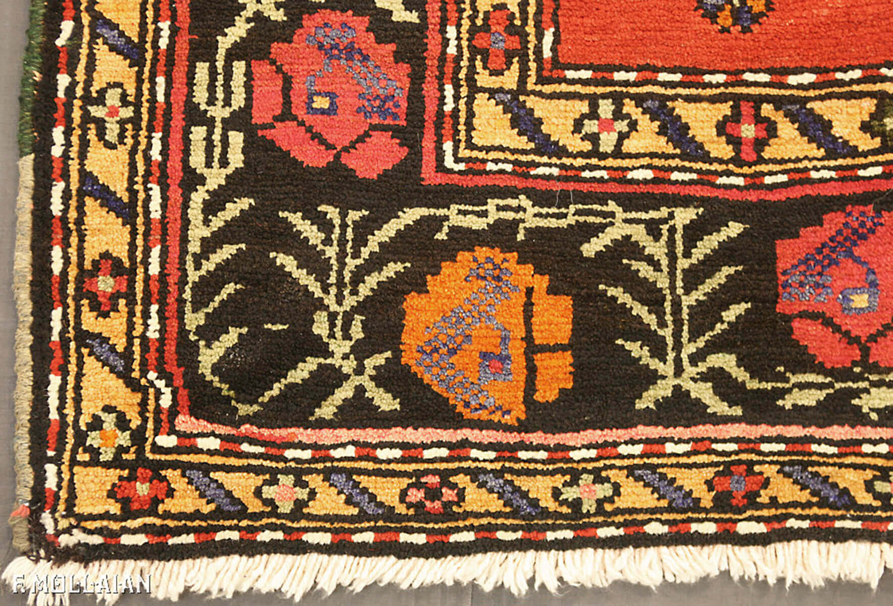 Tapis Caucasien Semi-Antique Karabakh (Qarabağ) n°:49796921