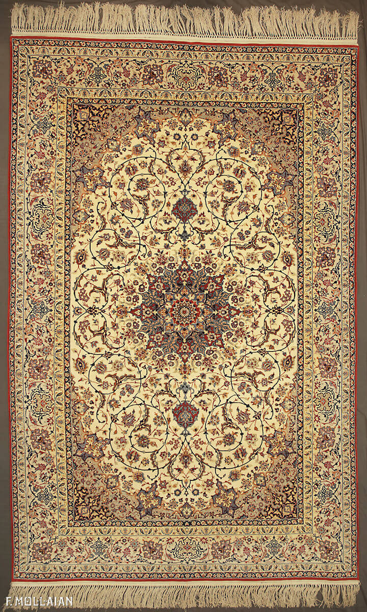 Persian Isfahan Warp Silk Carpet n°:51513718