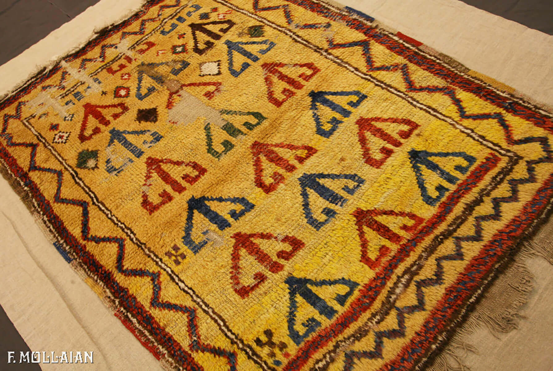Antique Turkish Konya Rug n°:67103452