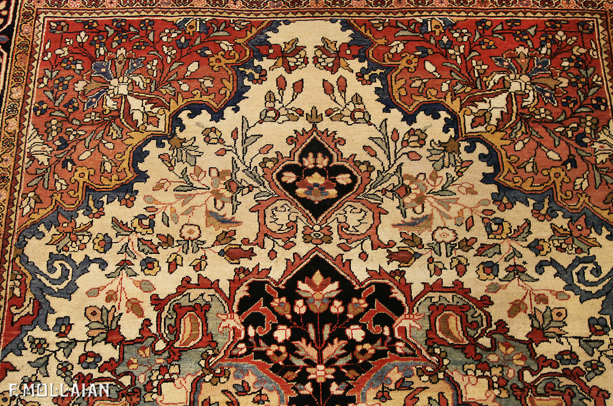 Antique Persian Saruk Farahan Rug n°:89243467